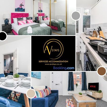 Modern House By Av Stays Short Lets & Serviced Accommodation St Helens St Helens  ภายนอก รูปภาพ