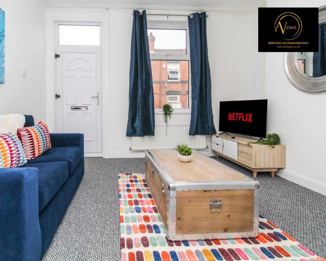 Modern House By Av Stays Short Lets & Serviced Accommodation St Helens St Helens  ภายนอก รูปภาพ